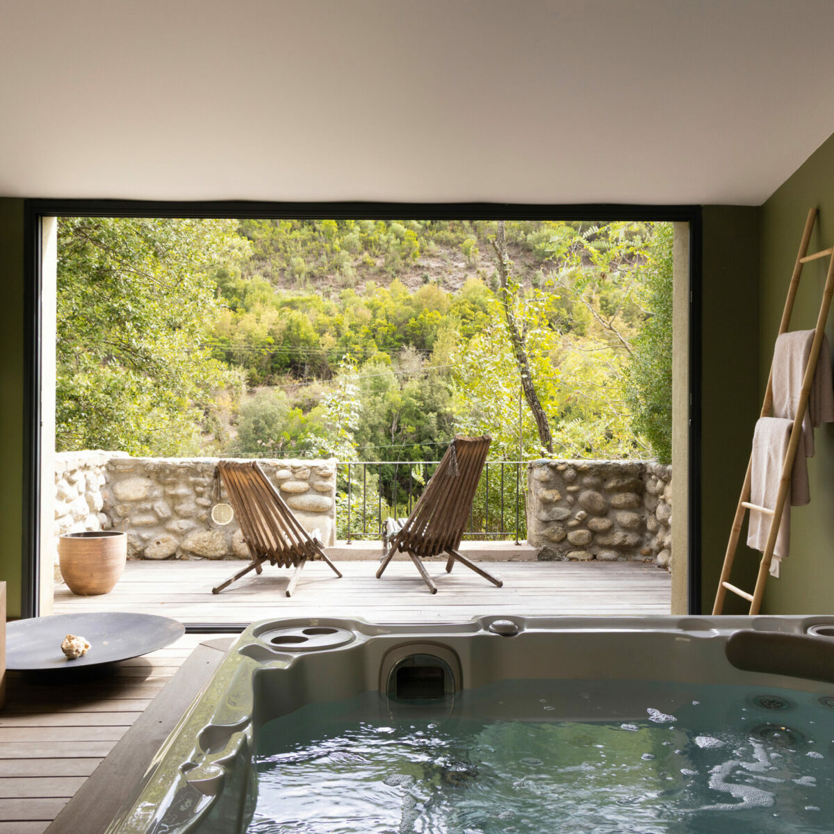Spa-Nature-Piscine-Jacuzzi-Sauna-Hammam-Massages-Venaco-Centre-Corse-9